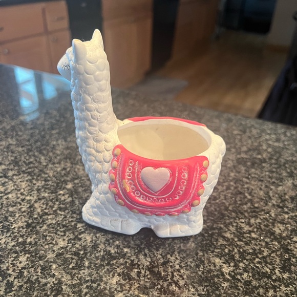 LLAMA PLANTER, ceramic in excellent condition. - Picture 2 of 12
